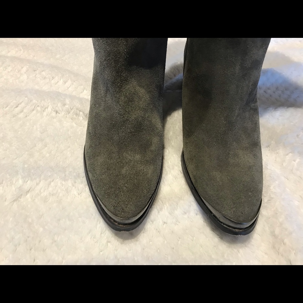 Chinese Laundry Suede Boots - Picture 3 of 4